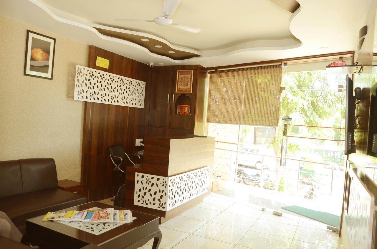Fabhotel Padmavati Palace Mansarovar Τζαϊπούρ Εξωτερικό φωτογραφία